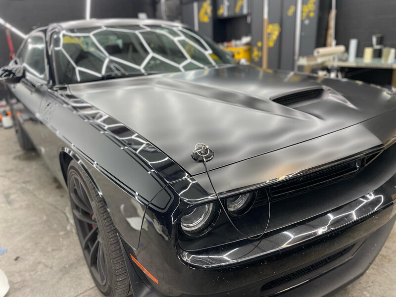 Challenger Side Stripe