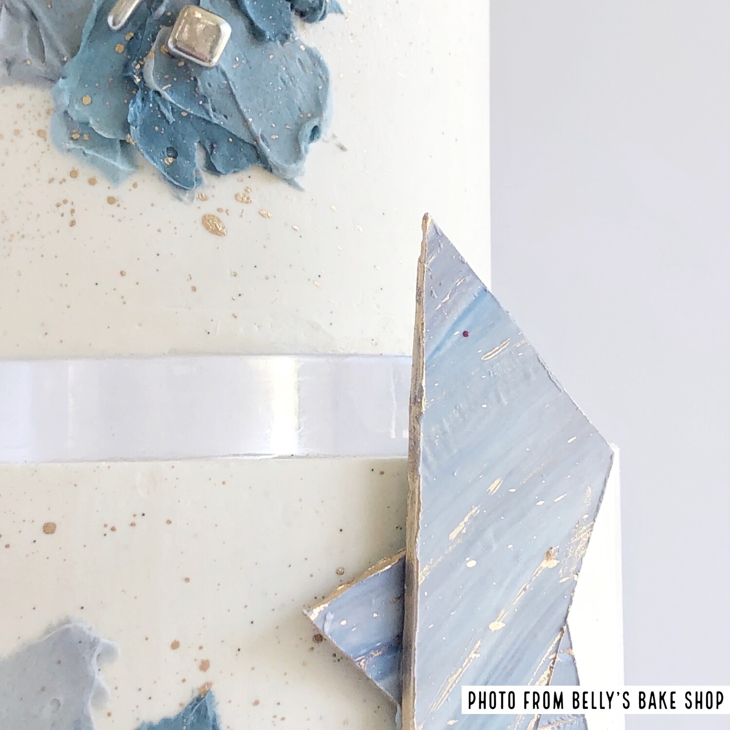 Clearance - 4.5&quot; Round Acrylic Cake Riser