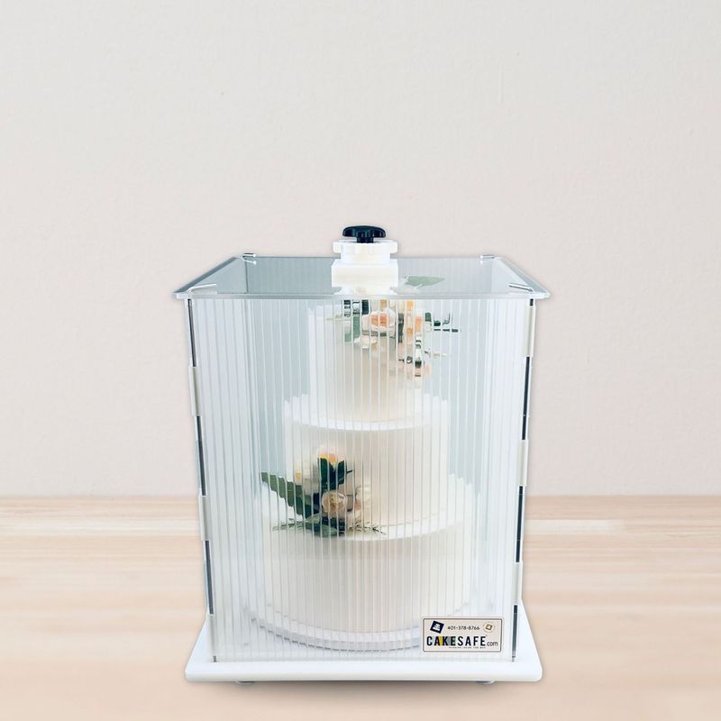Clearance - The Mini CakeSafe Cake Carrier 14 x 14 x 16
