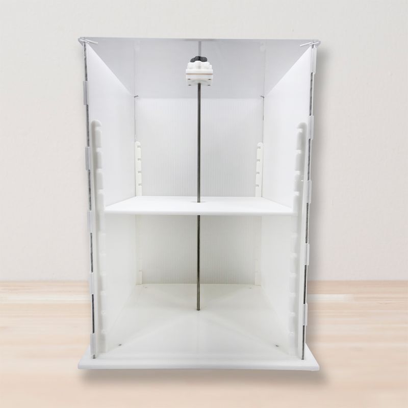 The Medium Tall CakeSafe with Shelves