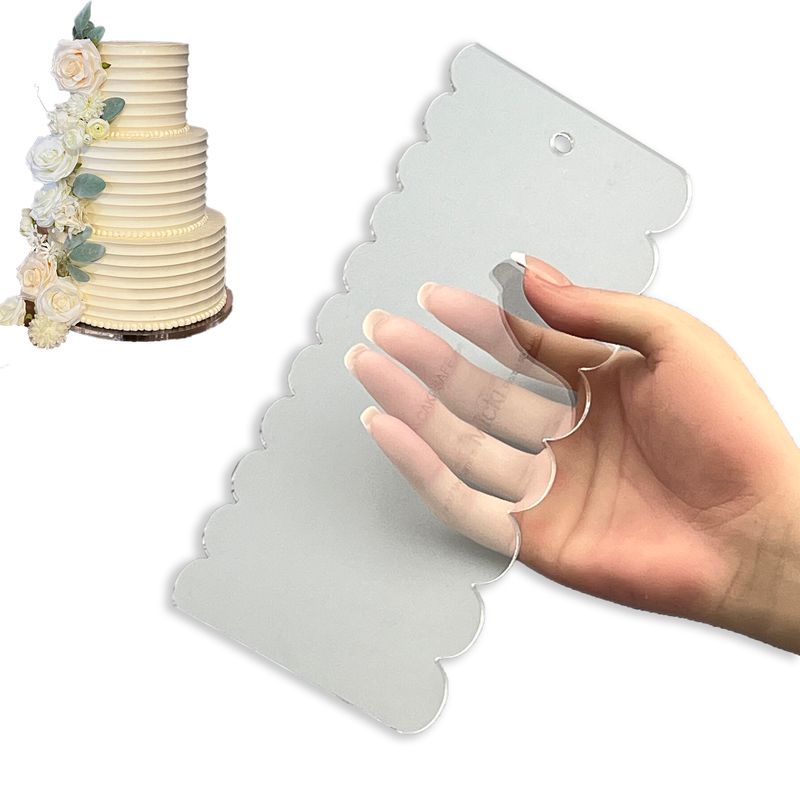 The Micki Cake Comb