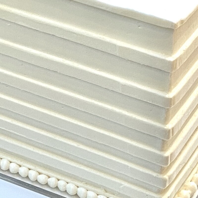 The Chelsea Cake Comb