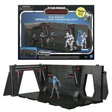 Moff Gideon’s Imperial Light Cruiser Hallway Playset