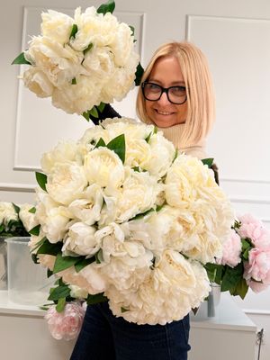 Piwonia, peonia bukiet 12 szt Biały / cream- Sztuczny Kwiat styczeń  SPRZEDAŻ
