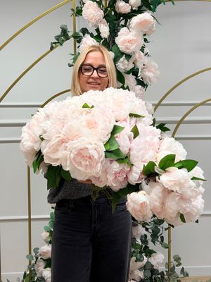 Piwonia, peonia bukiet 12 szt Powder Pink / cream- Sztuczny Kwiat luty  SPRZEDAŻ