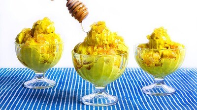 Turmeric ice cream