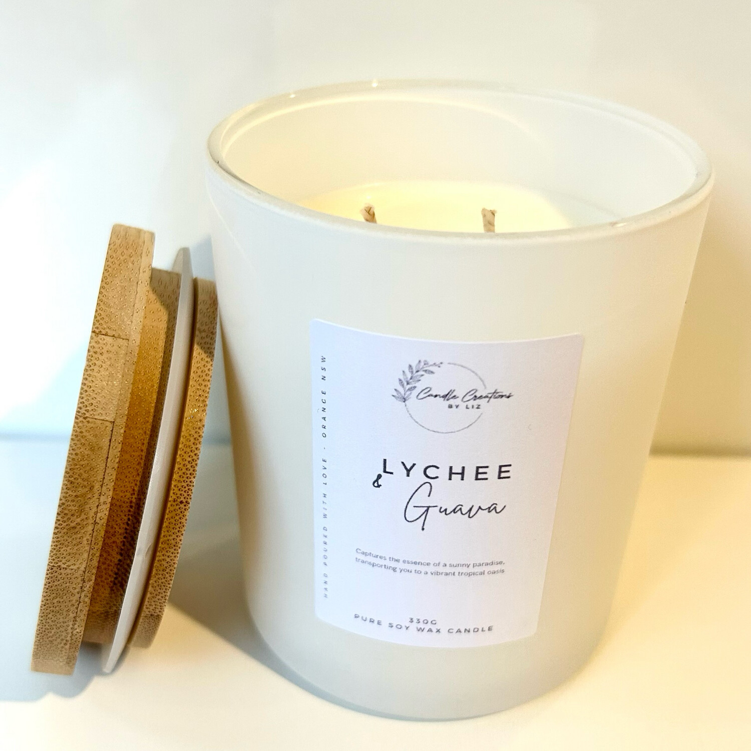 LYCHEE &amp; GUAVA FRAGRANCE - Matte White Jar
