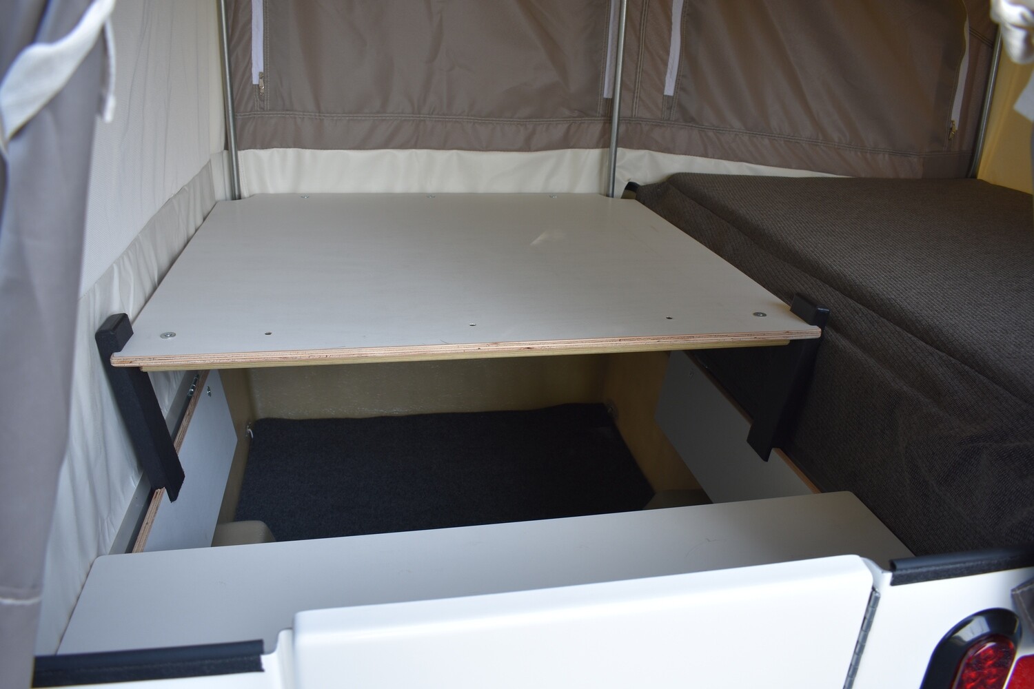 Table Stands for Mini Mate Camper
