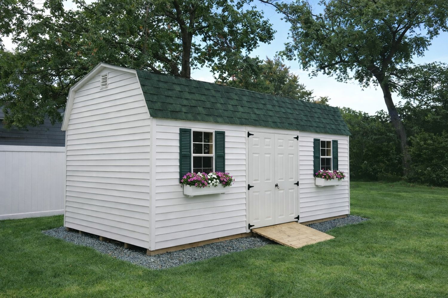 Classic Vinyl Highwall Barn