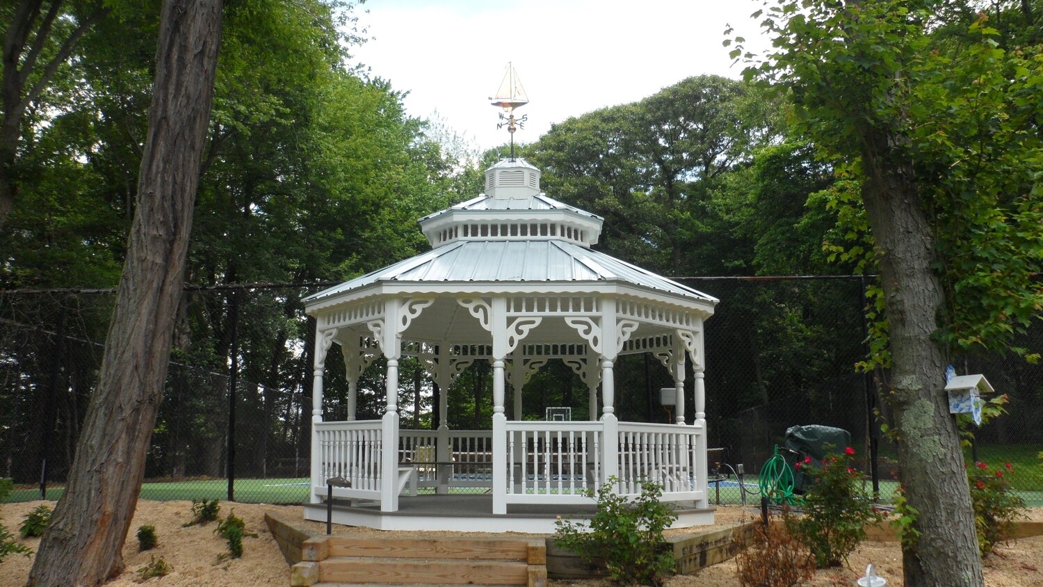 Vinyl Deluxe Pagoda Timber Ridge Gazebo
