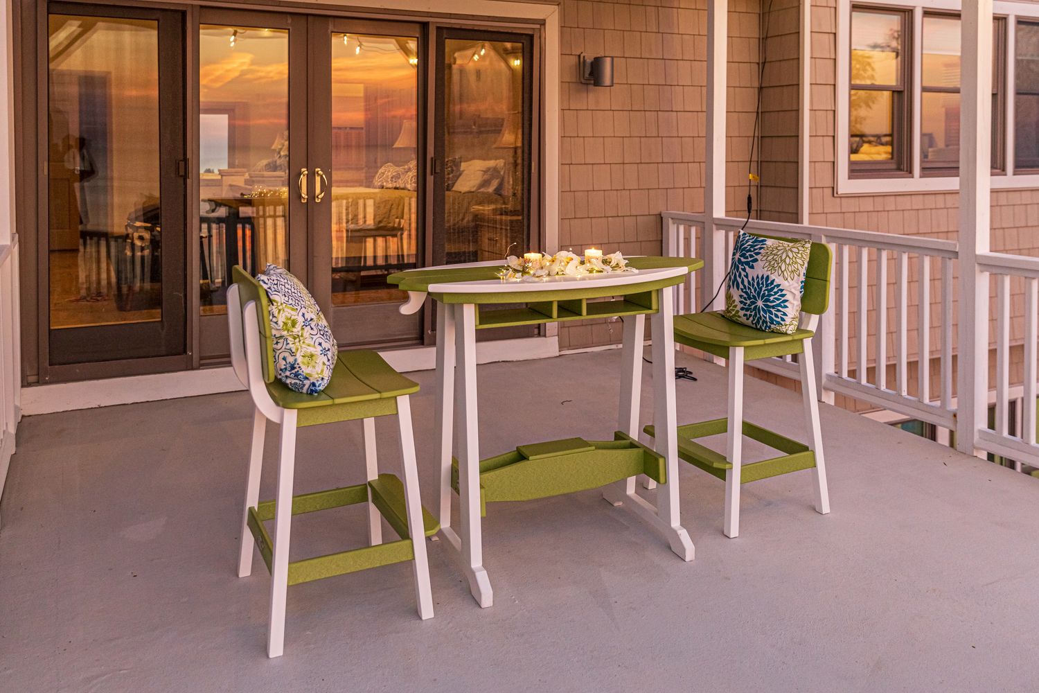 SurfAira Table Set, Color: Standard, Table Set Height: Counter, Table Size: 4' x 47"