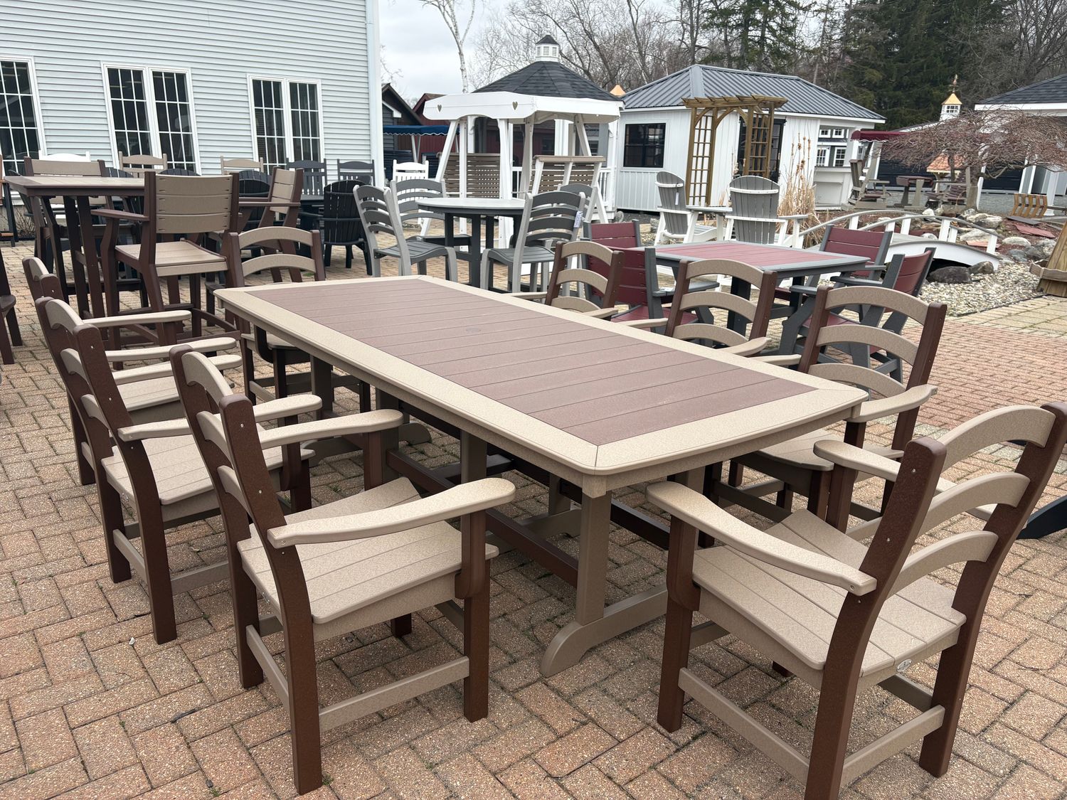 42 x 95 Seabreak Dining Set - SALE:$5,391