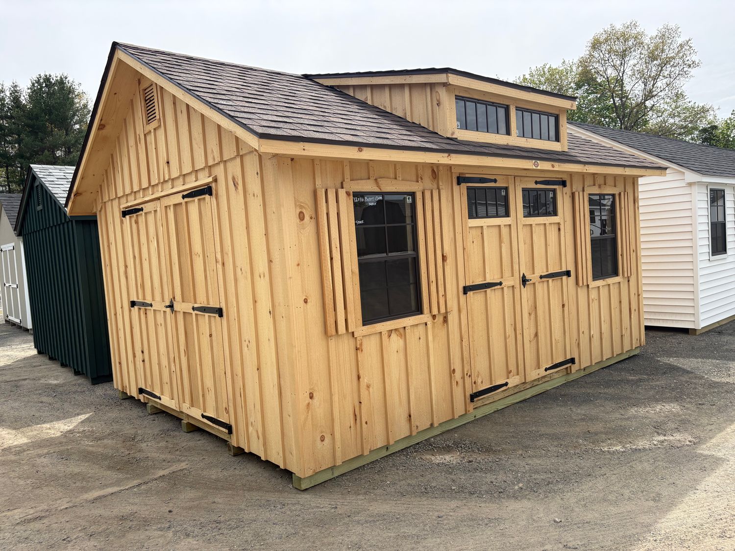 12' x 16' Board and Batten Manor Carriage - SALE$12,669