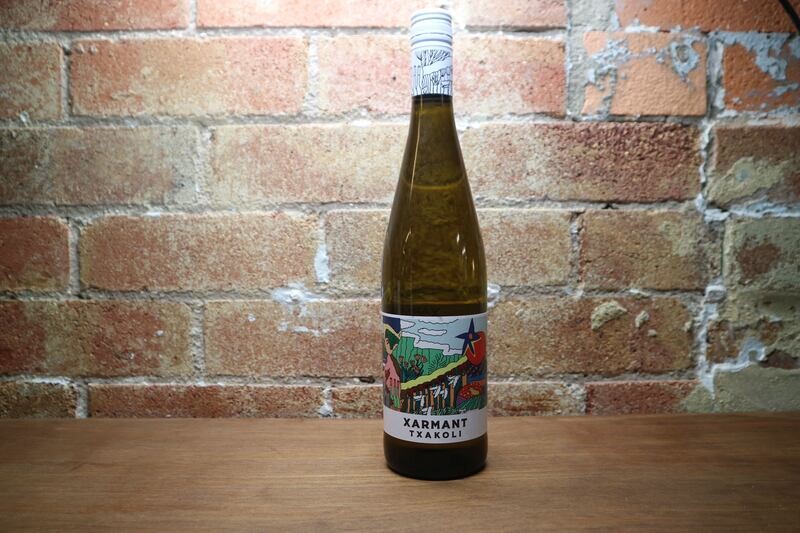 Artomaña &#39;Xarmant&#39; Txakolina, Basque ESP