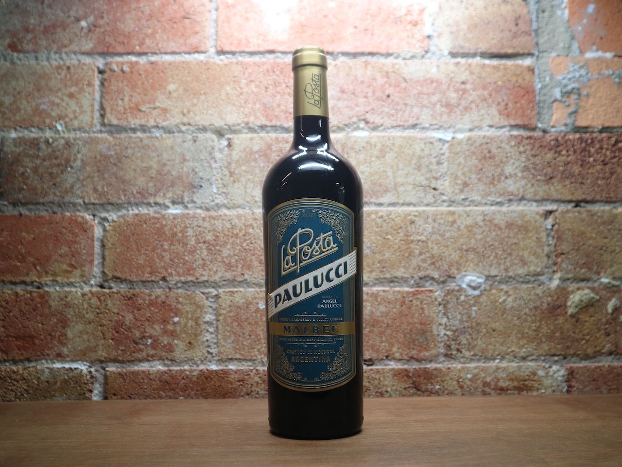 ON SPECIAL Paulucci La Posta Malbec Mendoza, Argentina