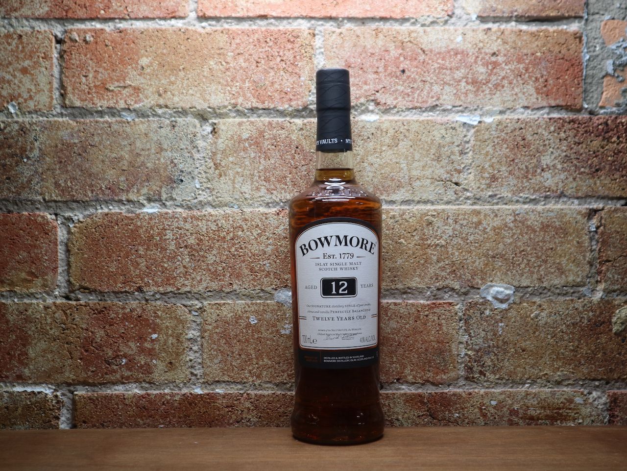 Bowmore 12 Year Old Whiskey, Islay SCO