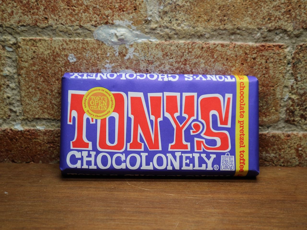 Tony&#39;s Chocolonely Dark Pretzel Toffee Chocolate 180g