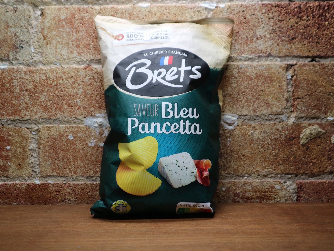 Bret&#39;s Blue Cheese &amp; Pancetta Flavour Chips 125g