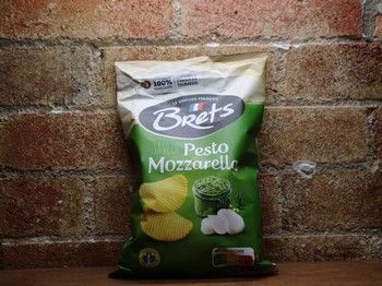 Bret&#39;s Pesto &amp; Mozzarella Flavoured Chips 125g