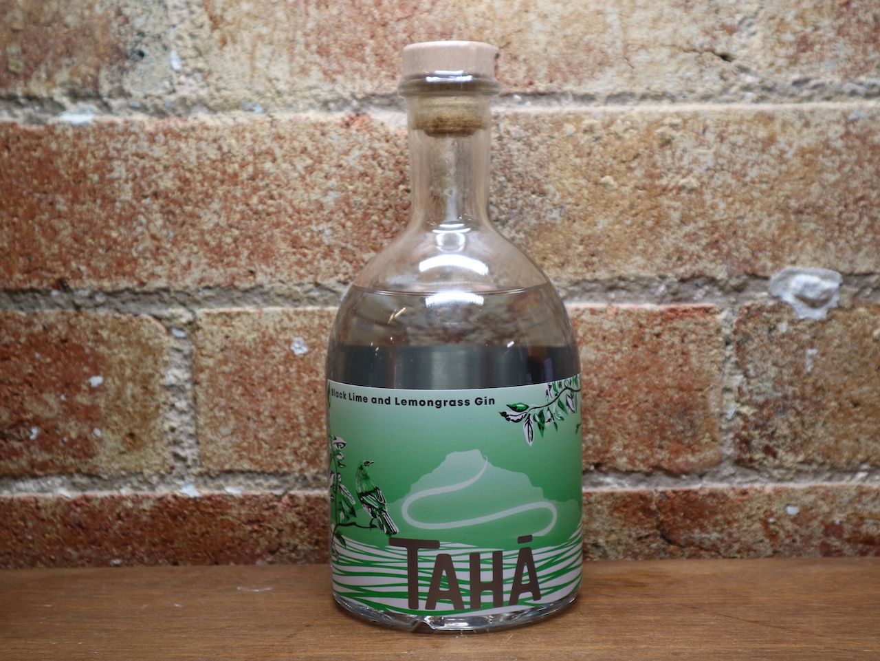 Tahà Distillery lime &amp; Lemongrass Gin, Tweed NSW