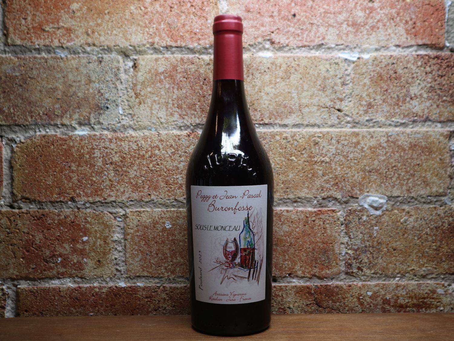 Peggy et Jean-Pascal Buronfosse &#39;Sous le Monceau&#39; Poulsard, Jura FRA