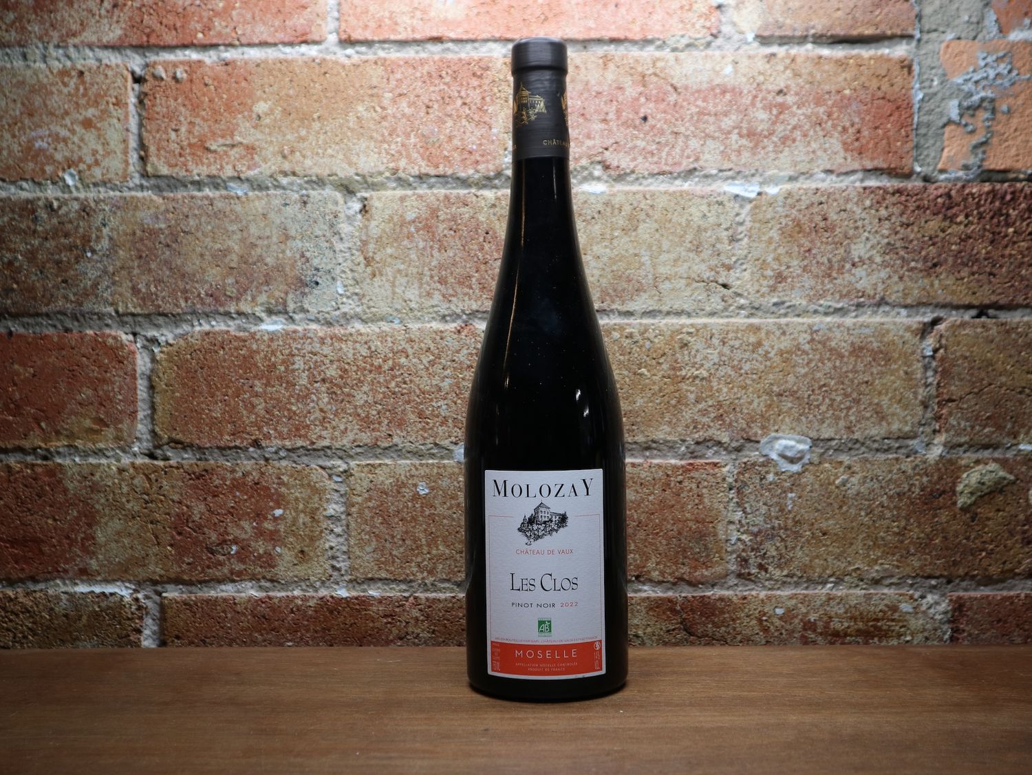 Molozay Chateau de Vaux &#39;Les Clos&#39; Pinot Noir, Alsace FRA