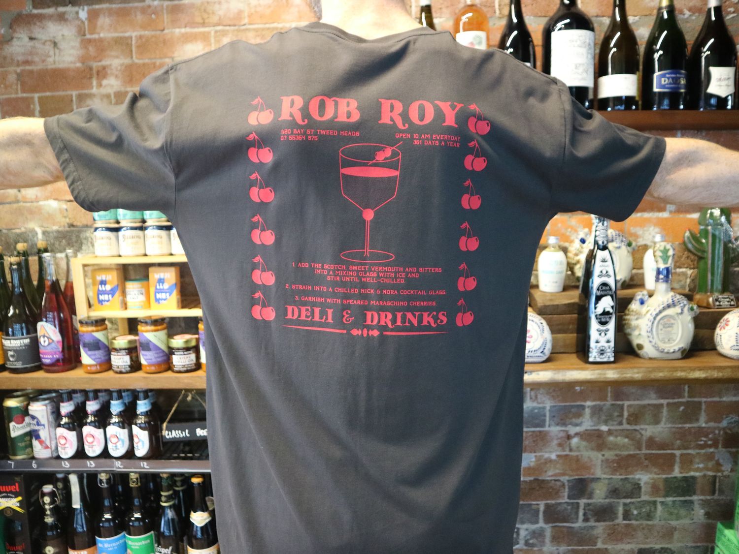 Rob Roy  Cocktail T-shirt S/S CHERRY ON CHARCOAL