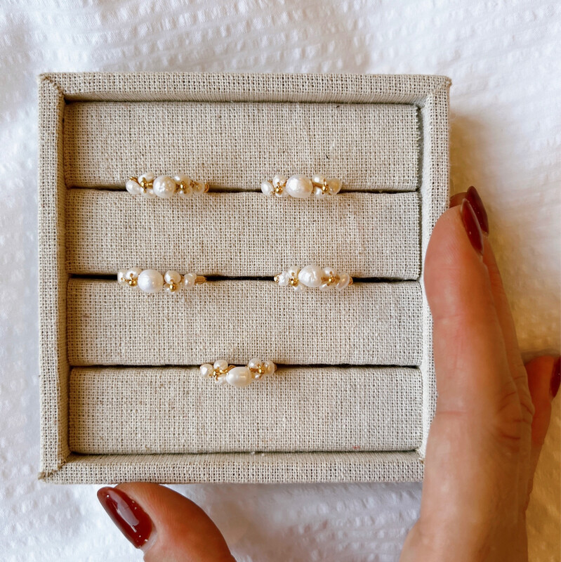Lily ring