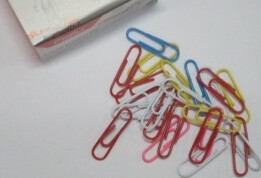 Clips 33mm, de colores x 100 unidades