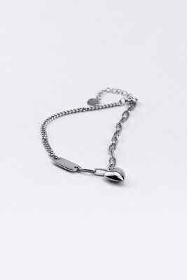 Bracelet with two types of chain with a "Heart" pendant