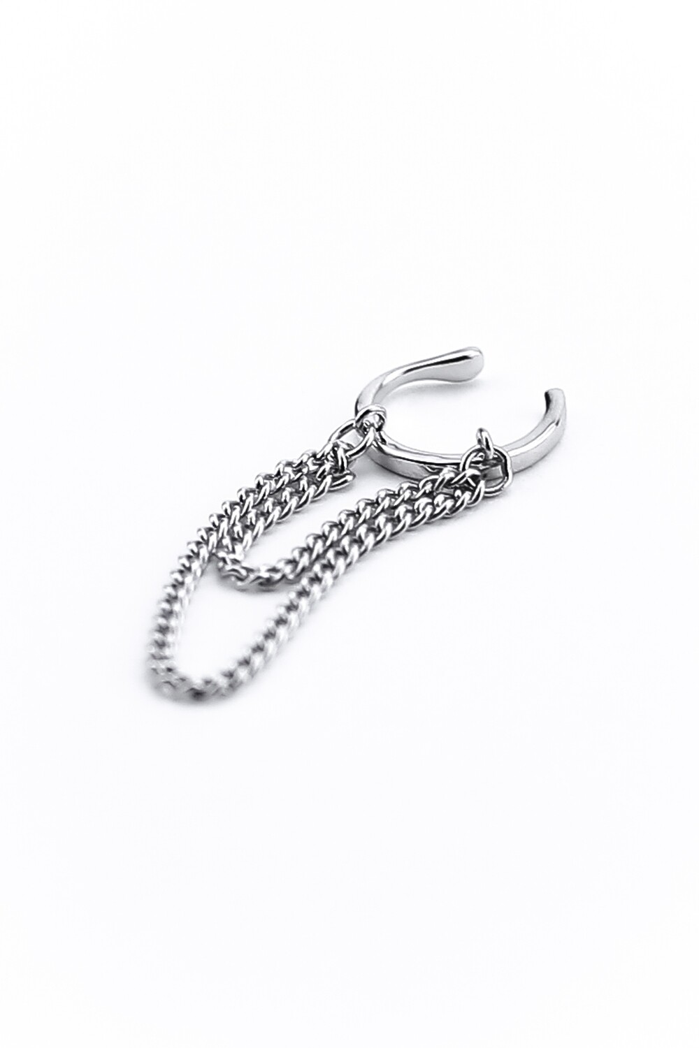 Thin huggy earring with thin chains