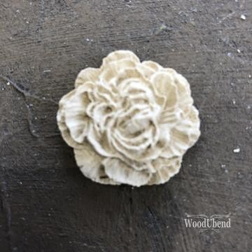 WoodUbend folded flower petal- 0338