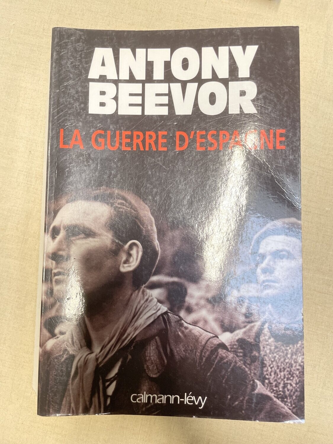 Livre "La guerre d'Espagne" par Antony Beevor en Français