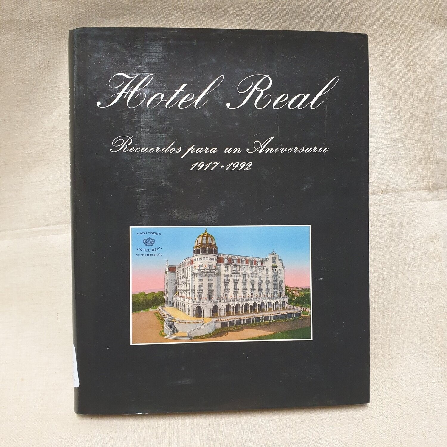 Livre "Hôtel real" écrit en Espagnol