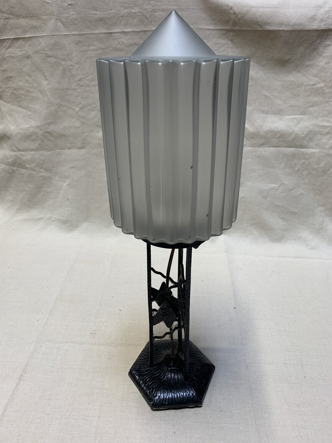 Magnifique lampe art déco à réélectrifier - Hauteur 55 cm