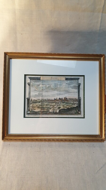 Gravure avec cadre en contour doré représentant Bourges 29x25