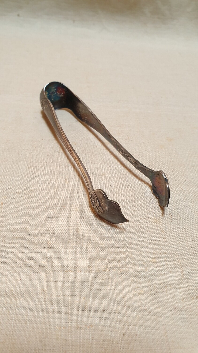 Pince à sucre avec prise en forme de feuille pointue  L-13cm
