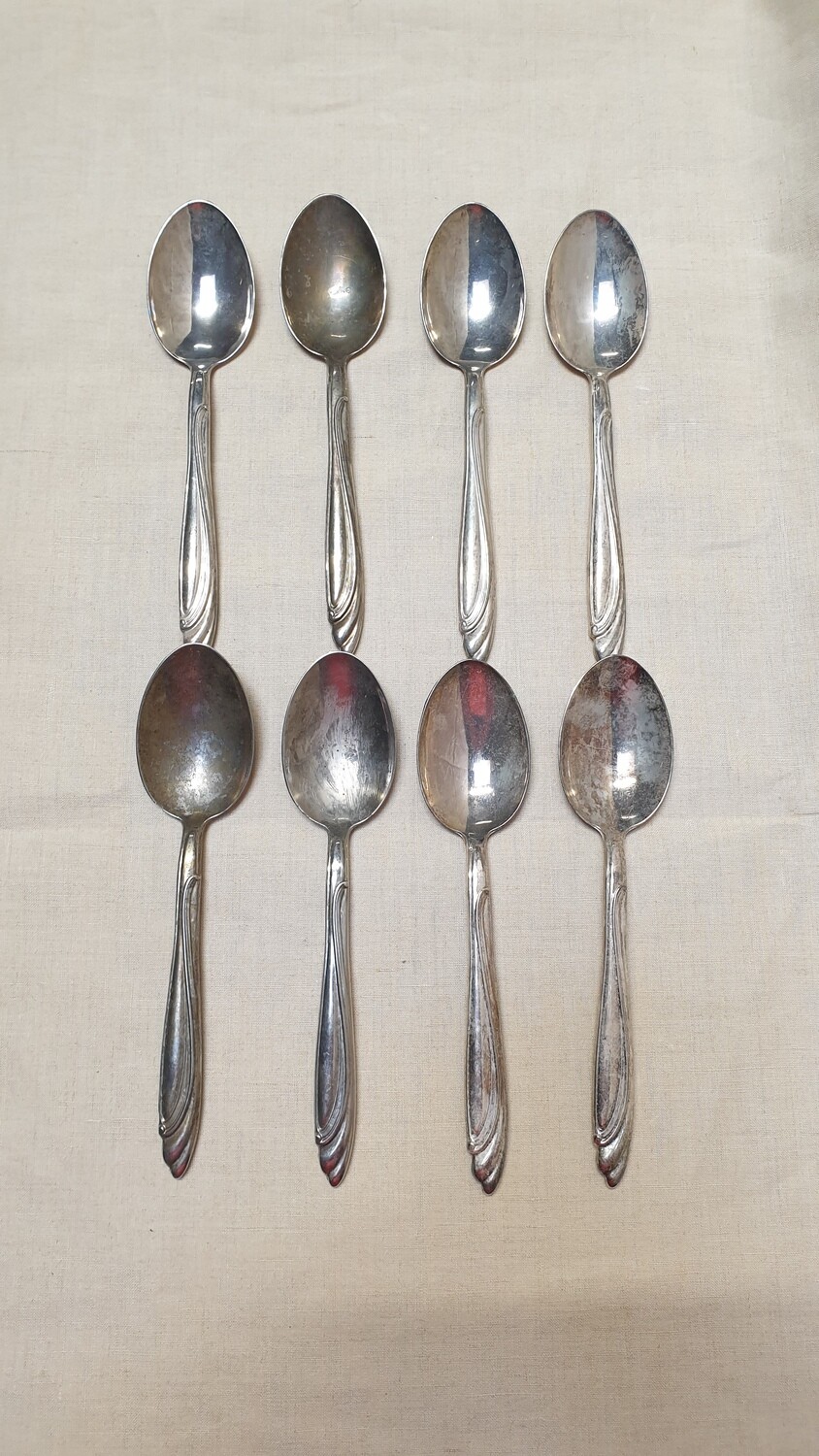 Lot de 8 grandes cuillères à soupe en métal argenté