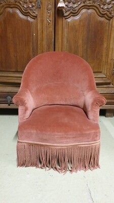 Petit fauteuil crapaud à garniture de velours rose - H-70