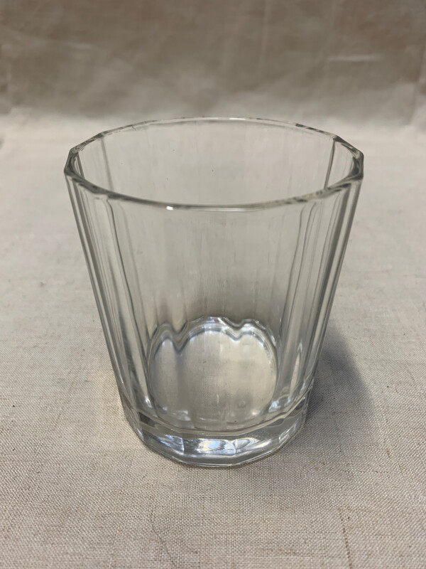 Six verres à eau