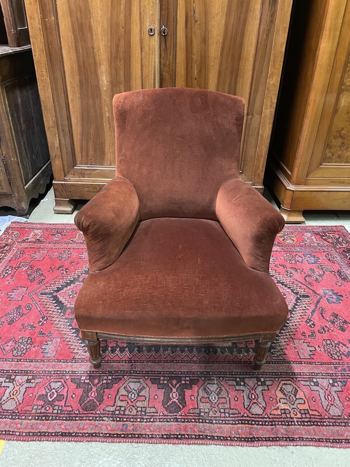 Fauteuil en velours couleur marron rouge H-88cm L-72cm P-68cm