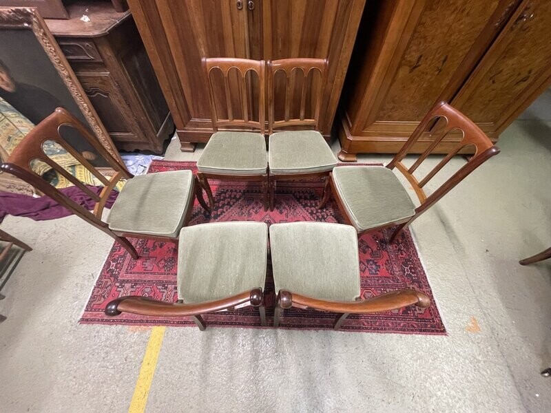 Paires de chaises en bois clair à garniture de velours vert - H-87
