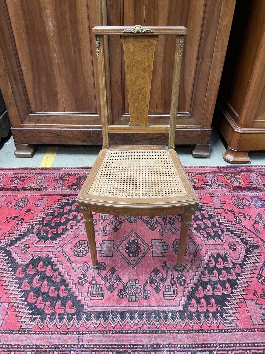 Exceptionnelle chaise en bois cannée et bronze doré  H-91cm
