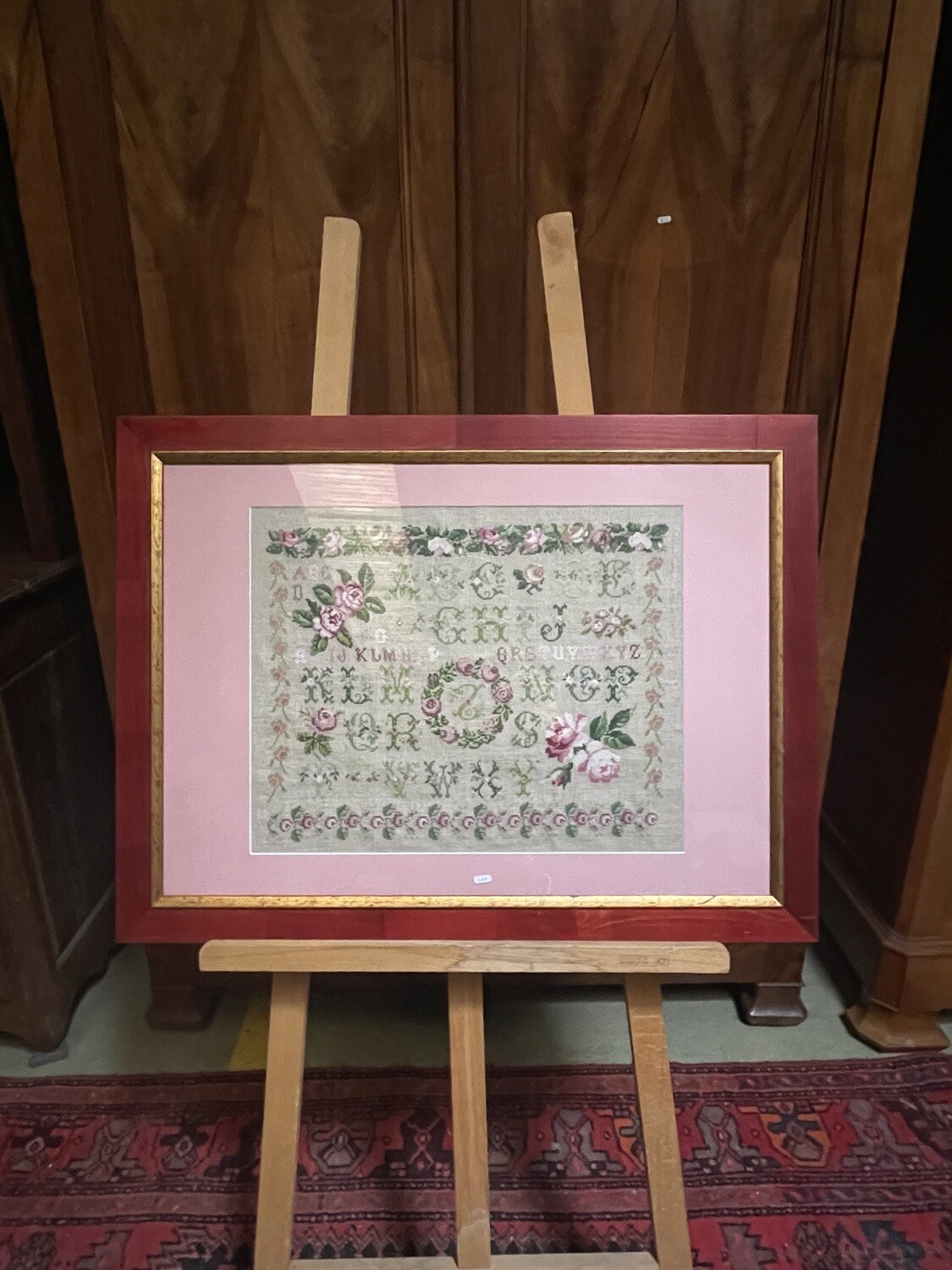 Abécédaire en point de croix - Dim : 39x49 cm.