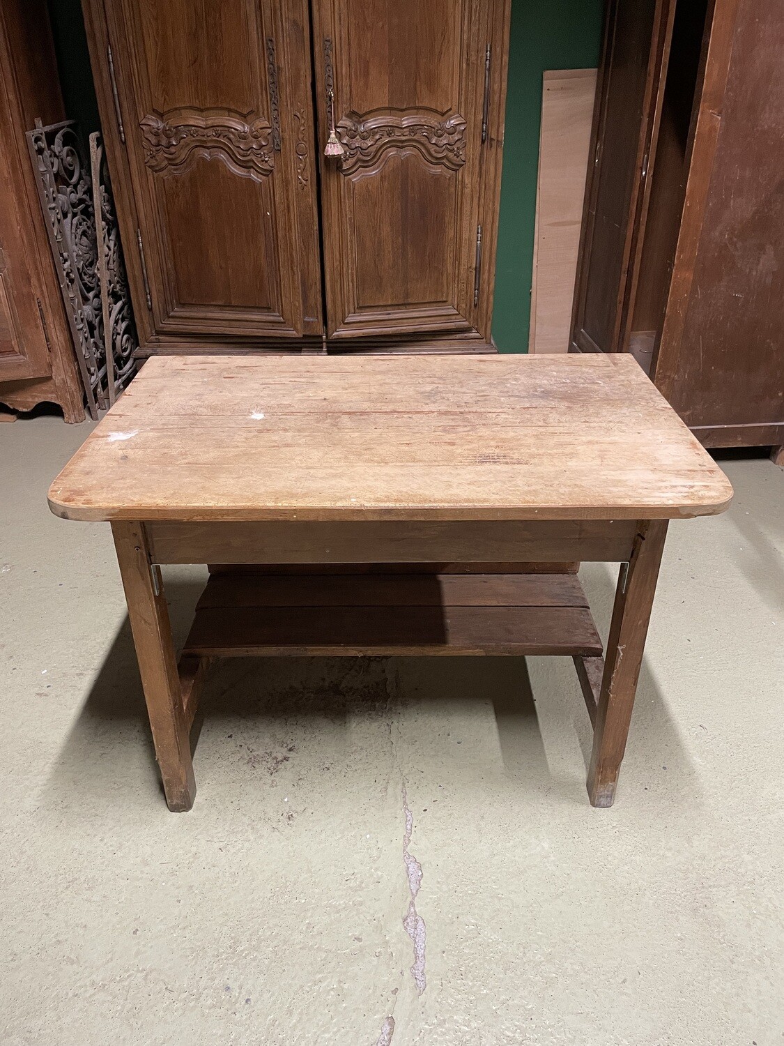 Bureau de travail en bois - H 75 cm L 69 l 110