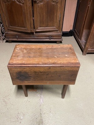 Table à abattants en bois avec un tiroir - l 73 cm x 95 cm x H 73 cm