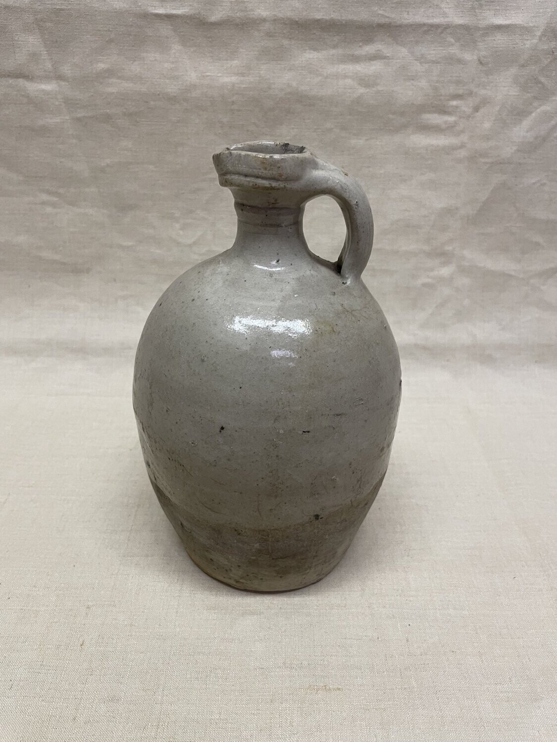 Pichet en grès - H 22 cm D 10 cm