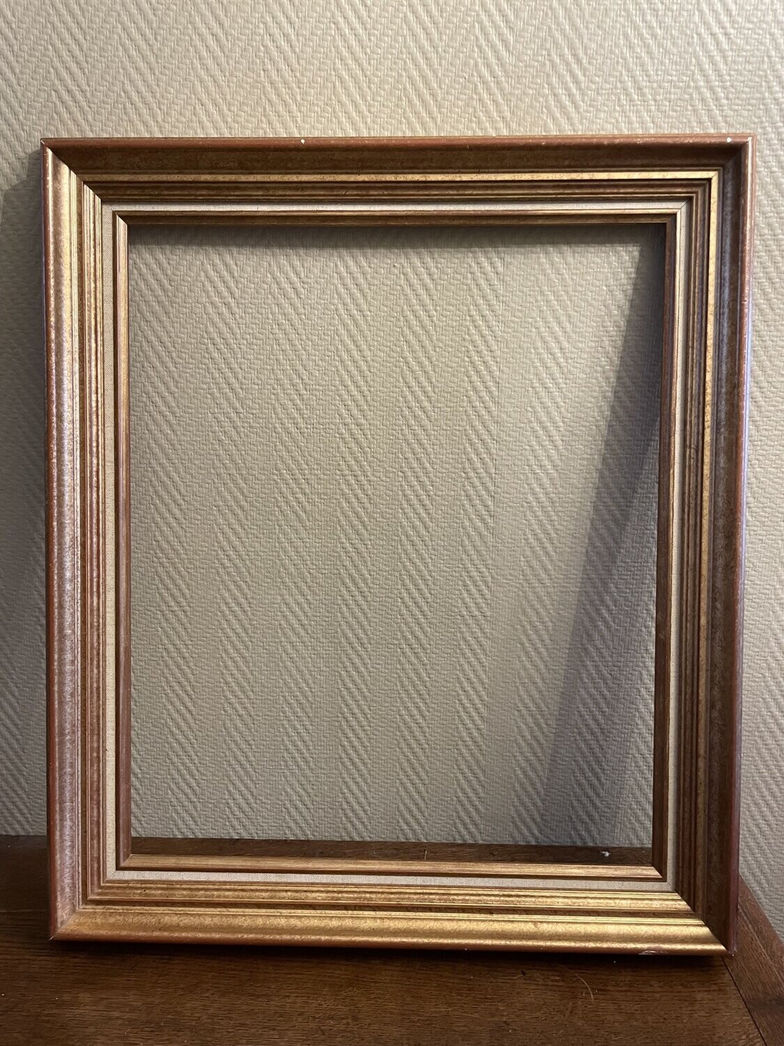 Cadre  doré - 55,5 cm x 46,5 cm