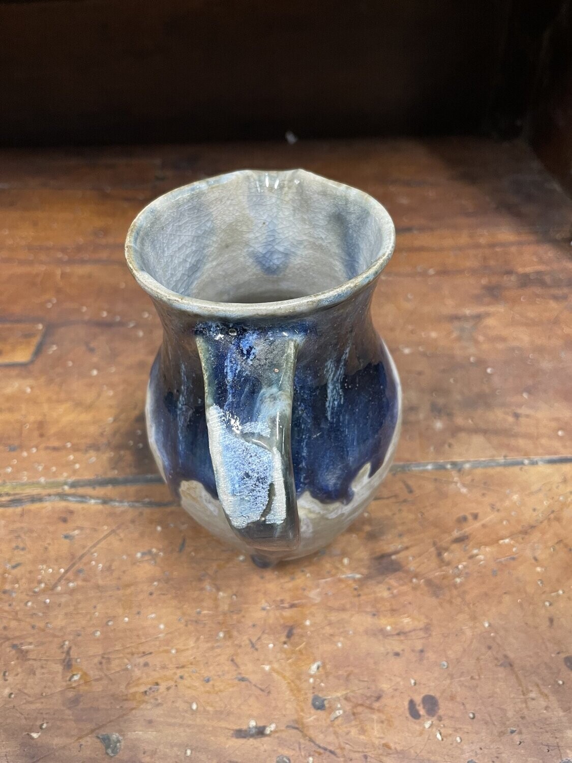 Pichet gris et bleu H 14,5 cm