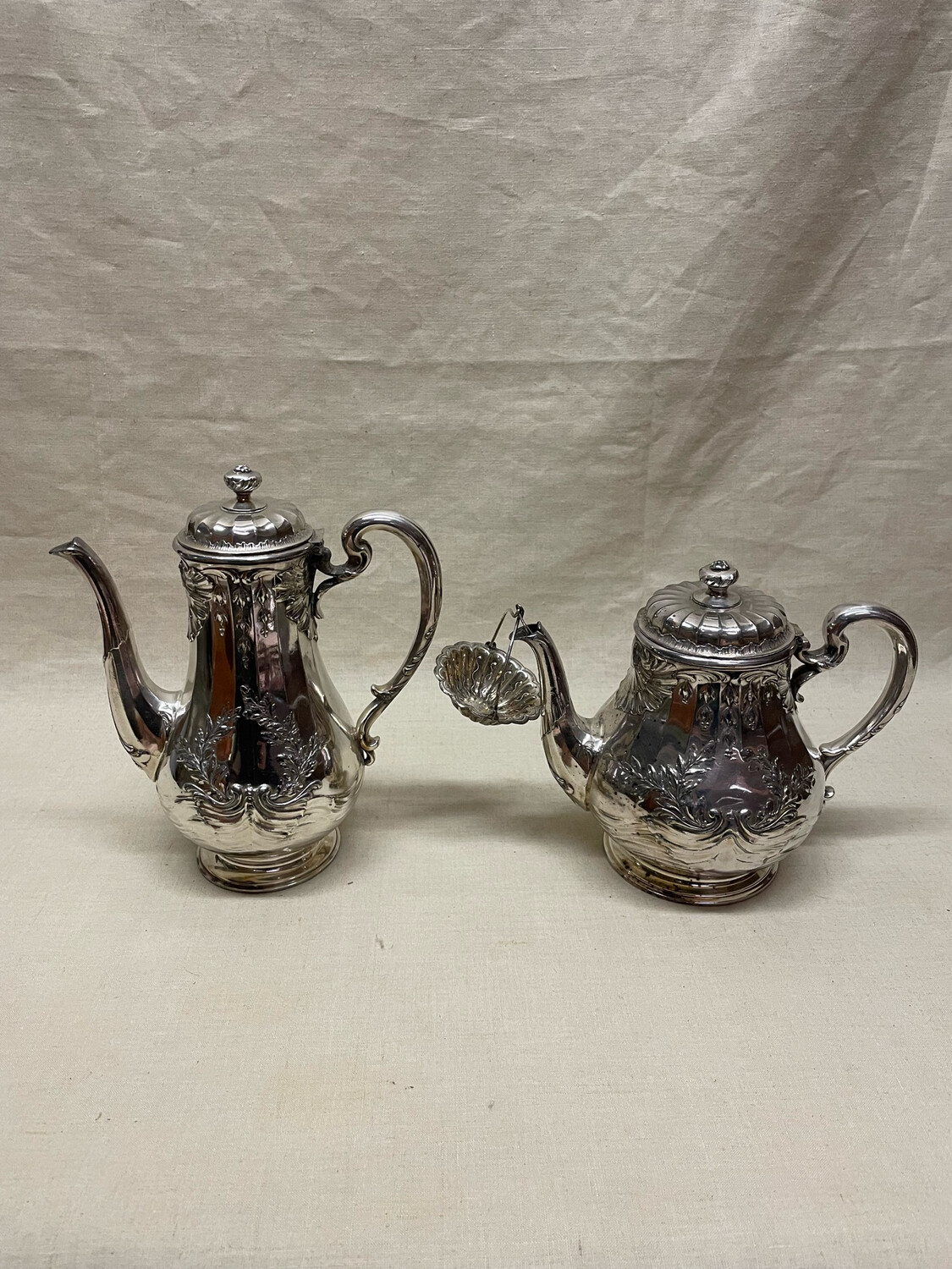 Théière et verseuse en métal argenté orfèvrerie Gallin - 24 cm